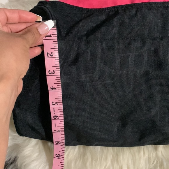 Nike pink small duffel bag - Picture 9 of 9